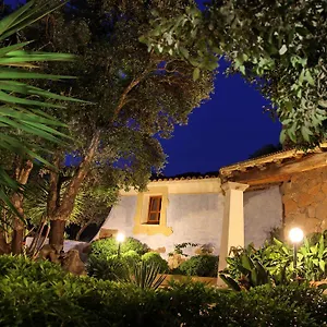  Landhuis Residenza Di Campagna Seranile Italië